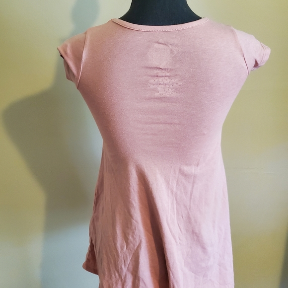 3 for $15 Girls "Well Worn" dress - Picture 2 of 2